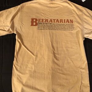 Crazy Shirts Hawaii Beeratarian Tan Short Sleeve Men's Thick Tee L